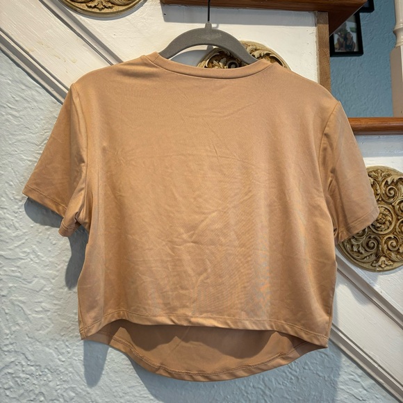 Crop Top - Picture 2 of 3